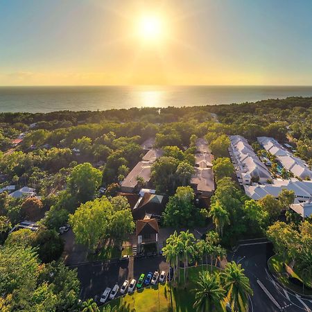 Ramada Resort By Wyndham Port Douglas Buitenkant foto