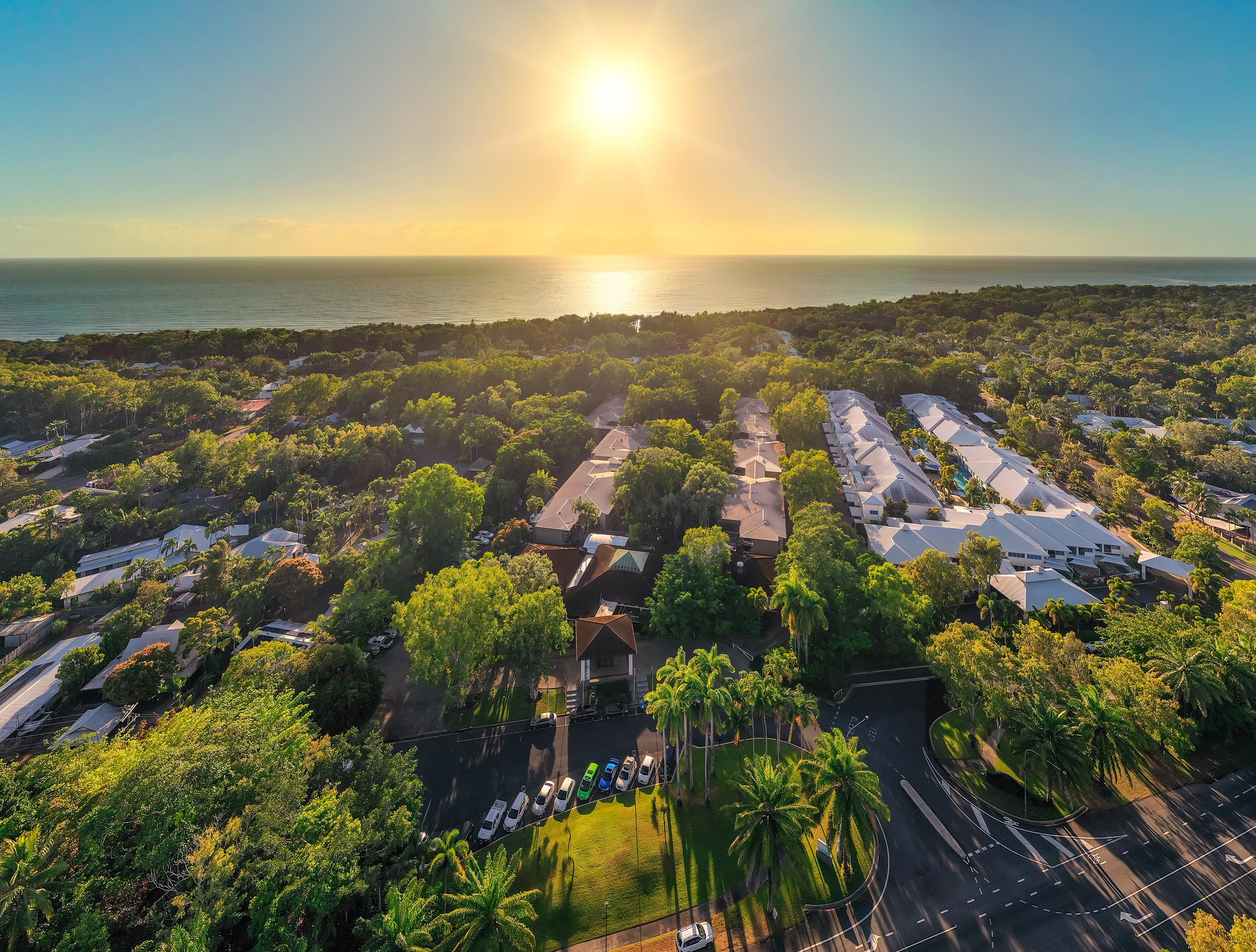 Ramada Resort By Wyndham Port Douglas Buitenkant foto